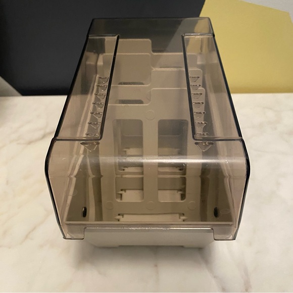 Vintage floppy disk holder 💾 - Picture 5 of 7